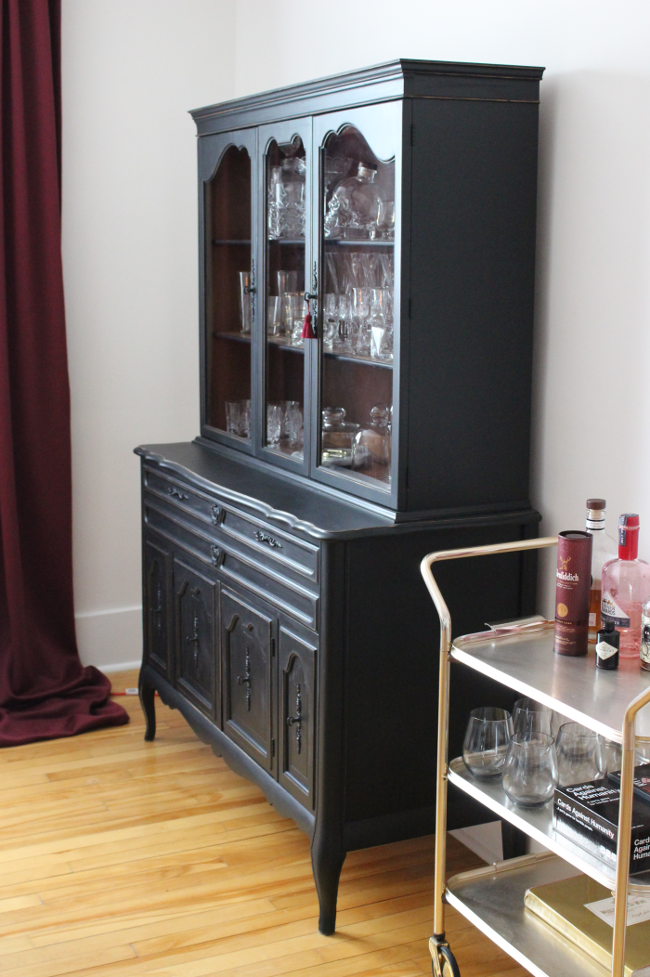 Black deals hutch cabinet