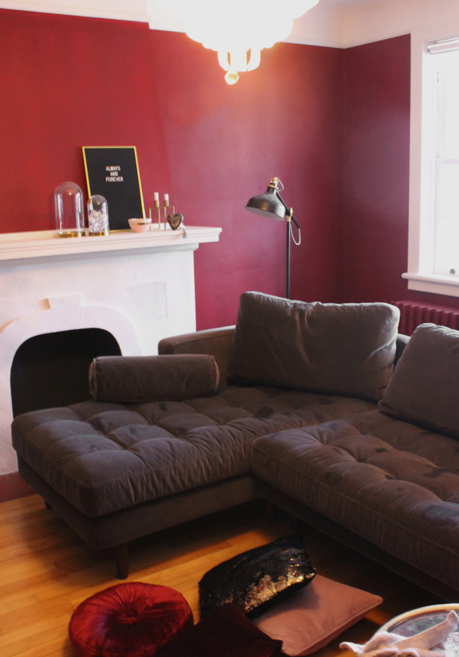 Updating (and childproofing) our secondhand dining table with faux marble contact  paper – The Interior DIYer